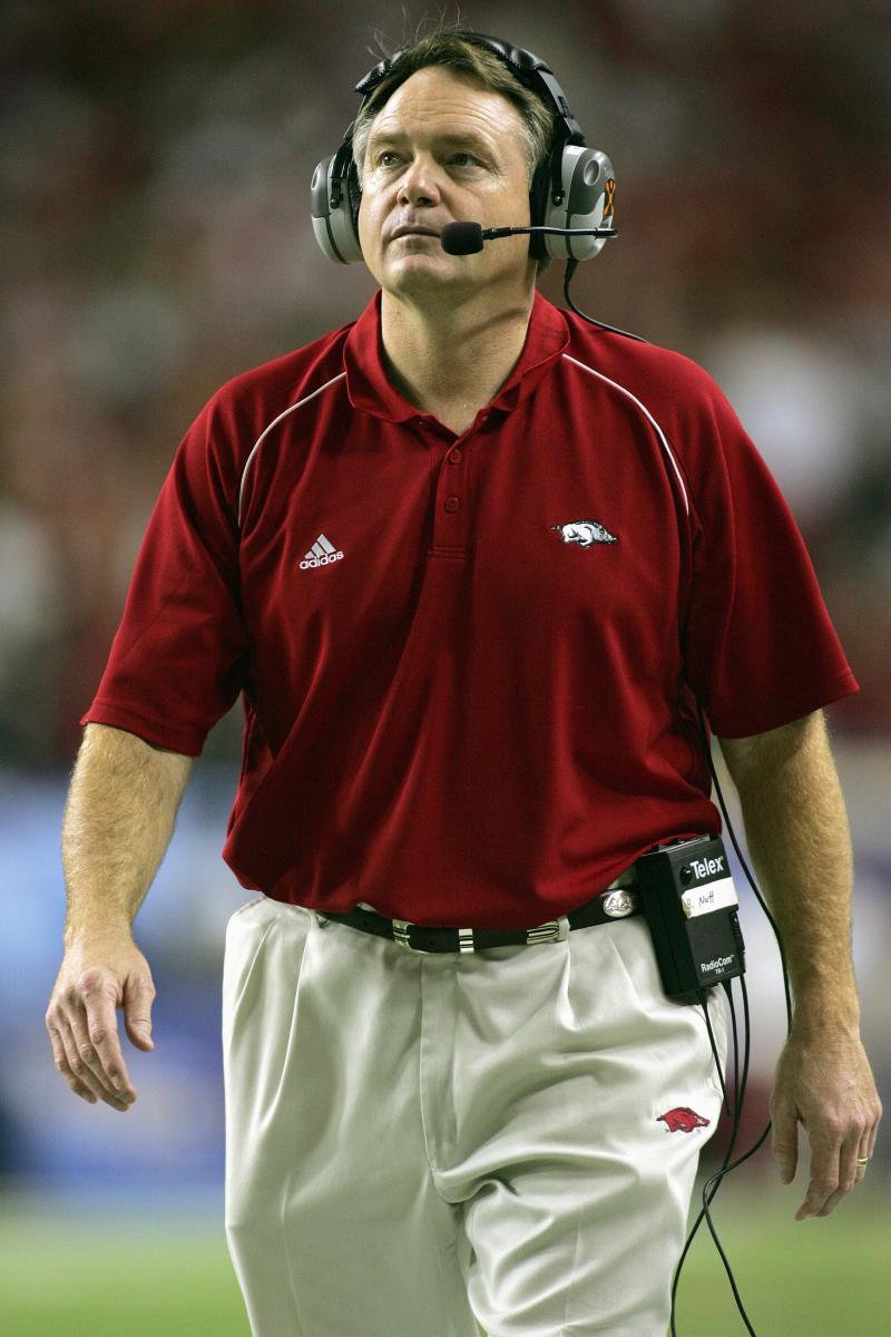 Former Arkansas Razorbacks Coach Houston Nutt to Headline Annual Steak Soiree Fundraiser